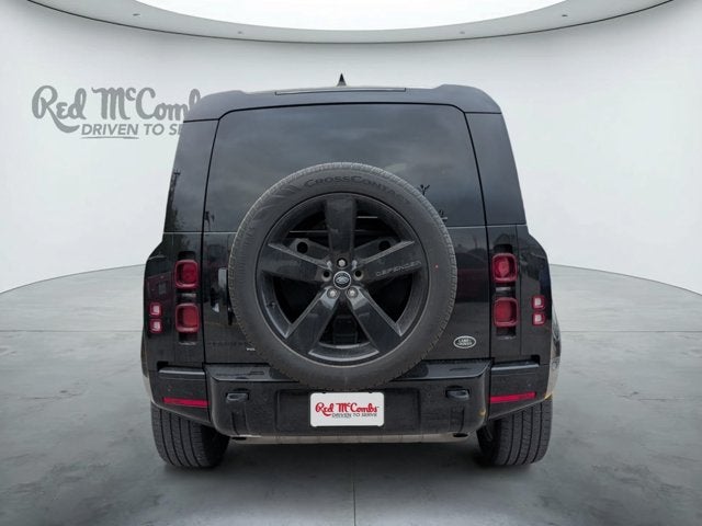 2023 Land Rover Defender X-Dynamic SE
