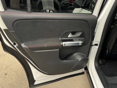 2023 Mercedes-Benz GLB GLB 250