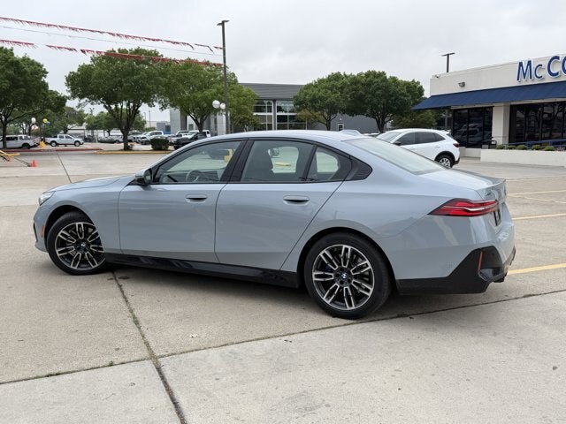 2026 BMW 5 Series 530i xDrive