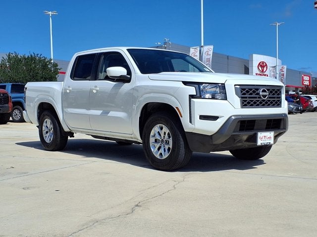 2024 Nissan Frontier SV
