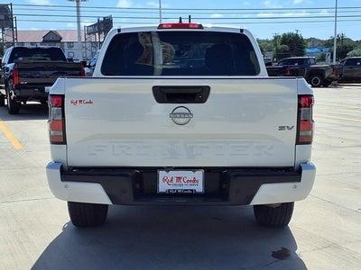 2024 Nissan Frontier SV