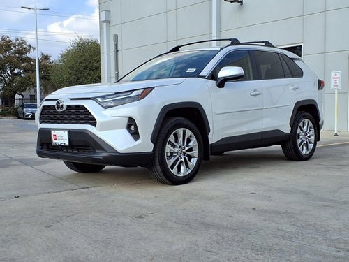 2025 Toyota RAV4 XLE Premium