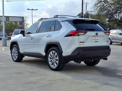 2025 Toyota RAV4 XLE Premium