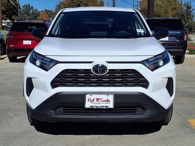 2024 Toyota RAV4 LE