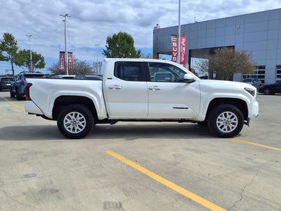 2026 Toyota Tacoma 2WD SR5