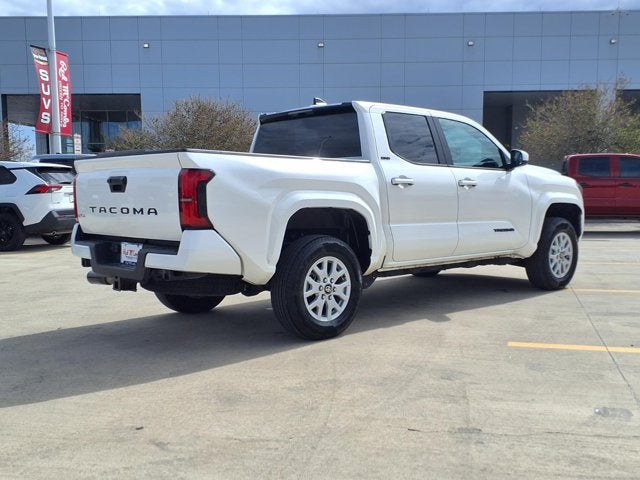2026 Toyota Tacoma 2WD SR5