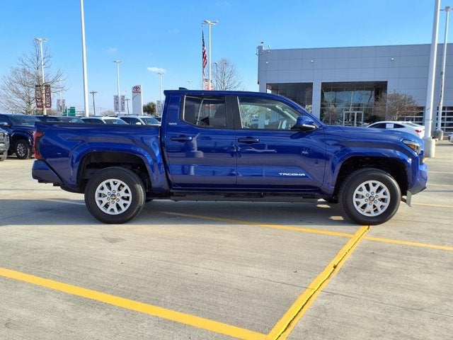 2025 Toyota Tacoma 4WD SR5