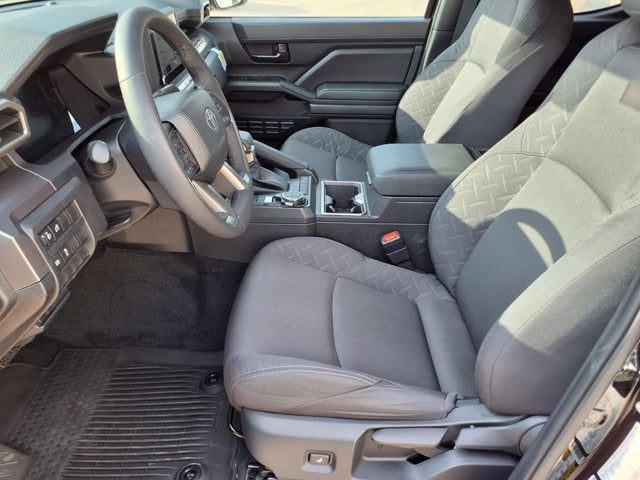 2025 Toyota Tacoma 4WD SR5