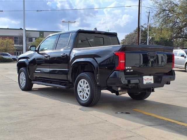 2025 Toyota Tacoma 4WD SR5