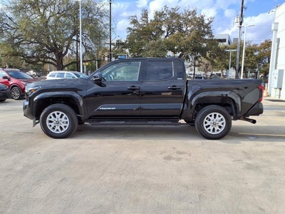 2025 Toyota Tacoma 4WD SR5