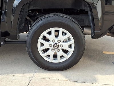 2025 Toyota Tacoma 4WD SR5