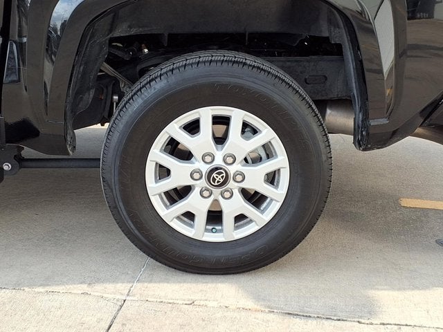 2025 Toyota Tacoma 4WD SR5