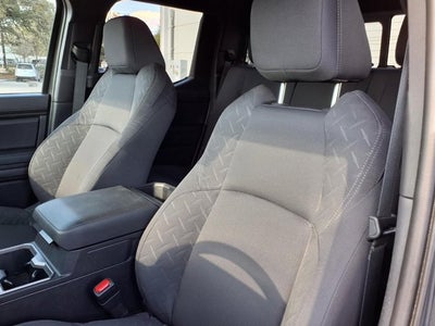 2025 Toyota Tacoma 4WD SR5