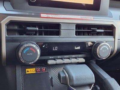 2025 Toyota Tacoma 4WD SR5