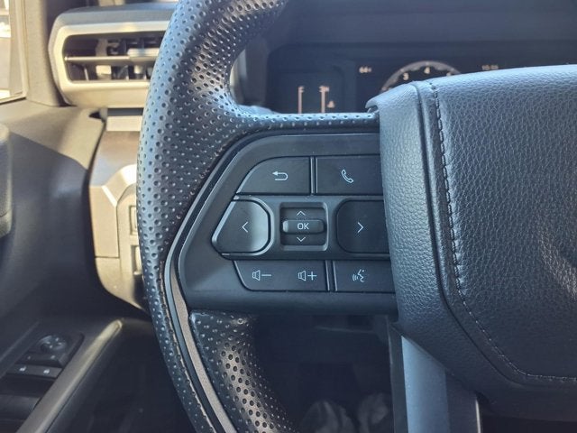 2025 Toyota Tacoma 4WD SR5