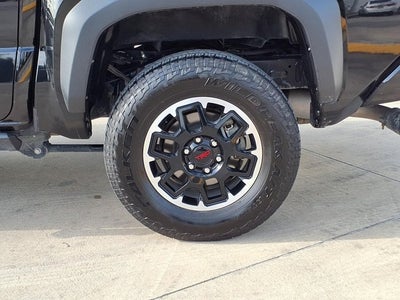 2025 Toyota Tacoma 4WD TRD OFF ROAD HYBR