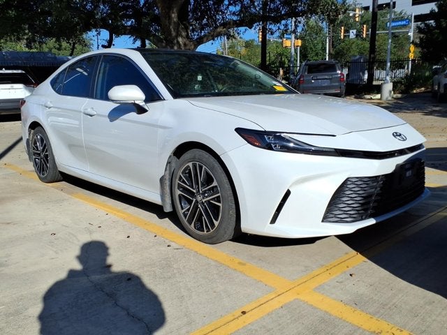2025 Toyota Camry XLE