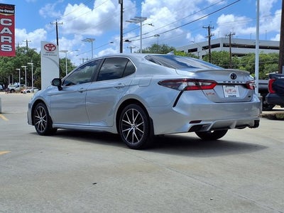 2024 Toyota Camry SE