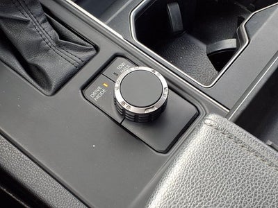 2022 Toyota Tundra 2WD SR5