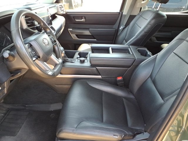 2022 Toyota Tundra 2WD SR5