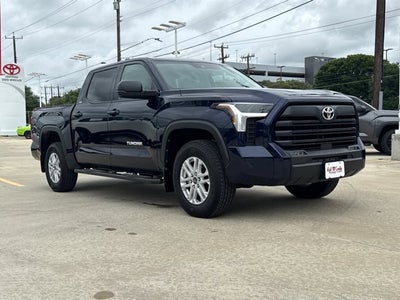 2024 Toyota Tundra 4WD SR5