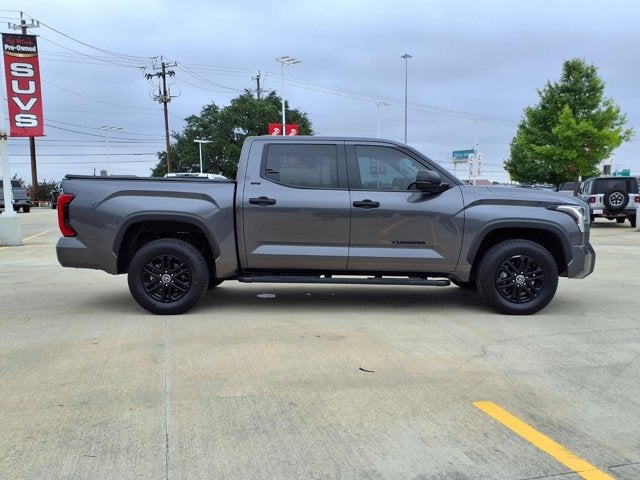 2023 Toyota Tundra 4WD SR5
