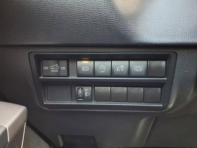 2023 Toyota Tundra 4WD SR5