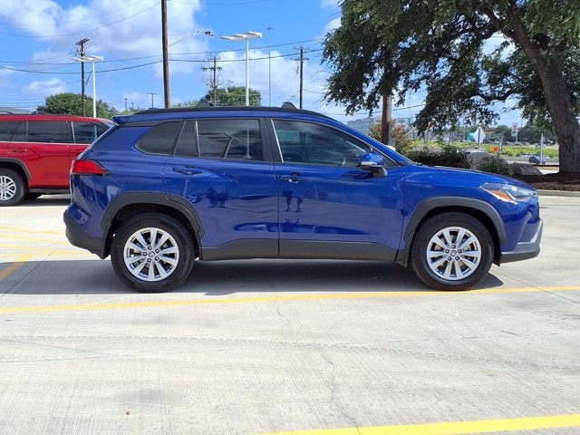 2024 Toyota Corolla Cross LE