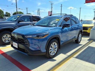 2026 Toyota Corolla Cross LE