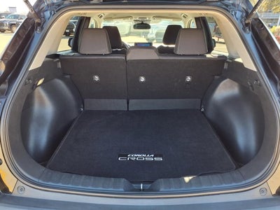 2024 Toyota Corolla Cross LE