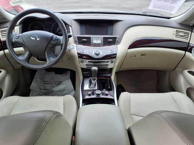 2016 INFINITI Q70L 4DR SDN V6 RWD