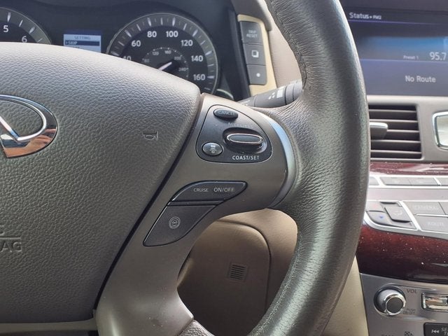 2016 INFINITI Q70L 4DR SDN V6 RWD