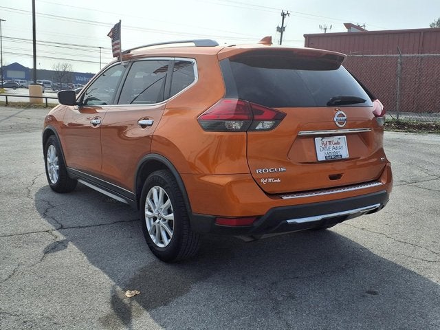 2017 Nissan Rogue SV