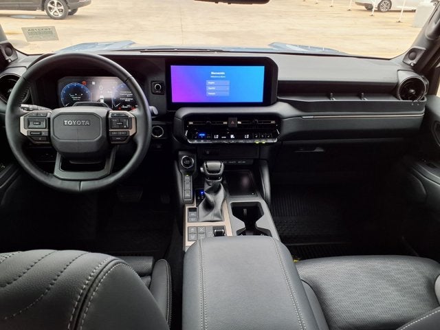 2025 Toyota Land Cruiser 4DR 4WD