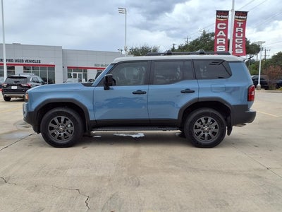 2025 Toyota Land Cruiser 4DR 4WD