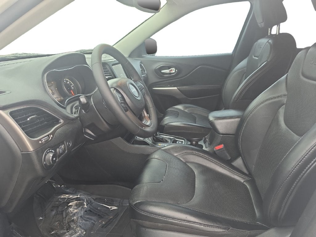 2022 Jeep Cherokee Latitude Lux