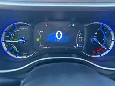 2022 Chrysler Pacifica Hybrid Touring L