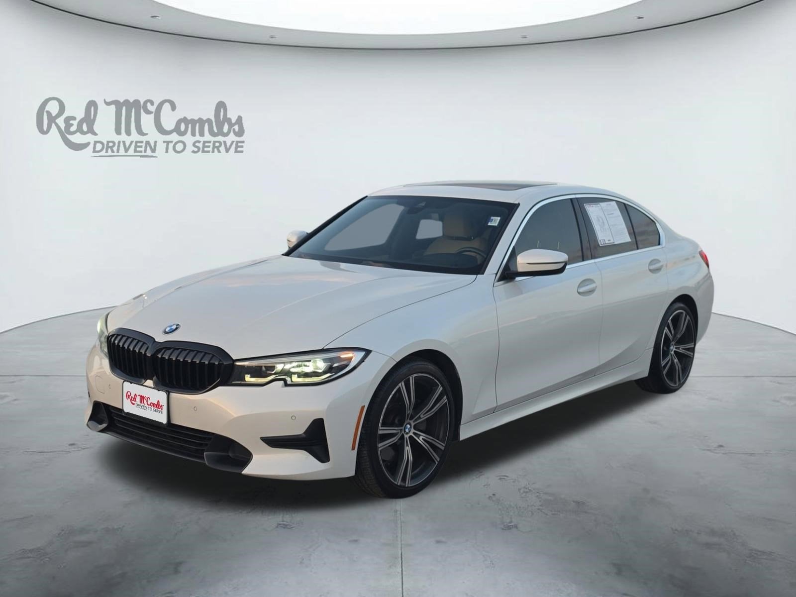 2020 BMW 3 Series 330i Sedan's photo