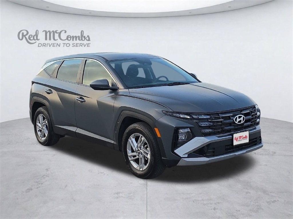 2025 Hyundai TUCSON SE