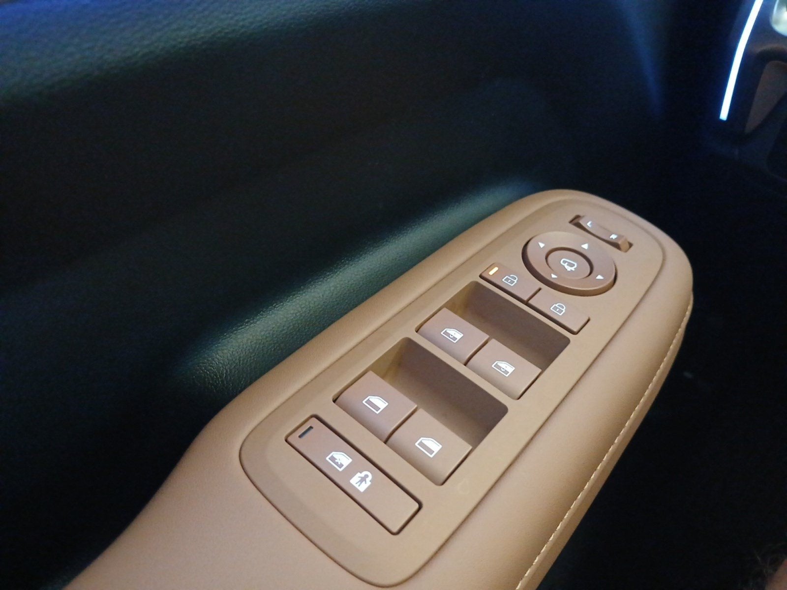2026 Hyundai SANTA FE Limited 7P