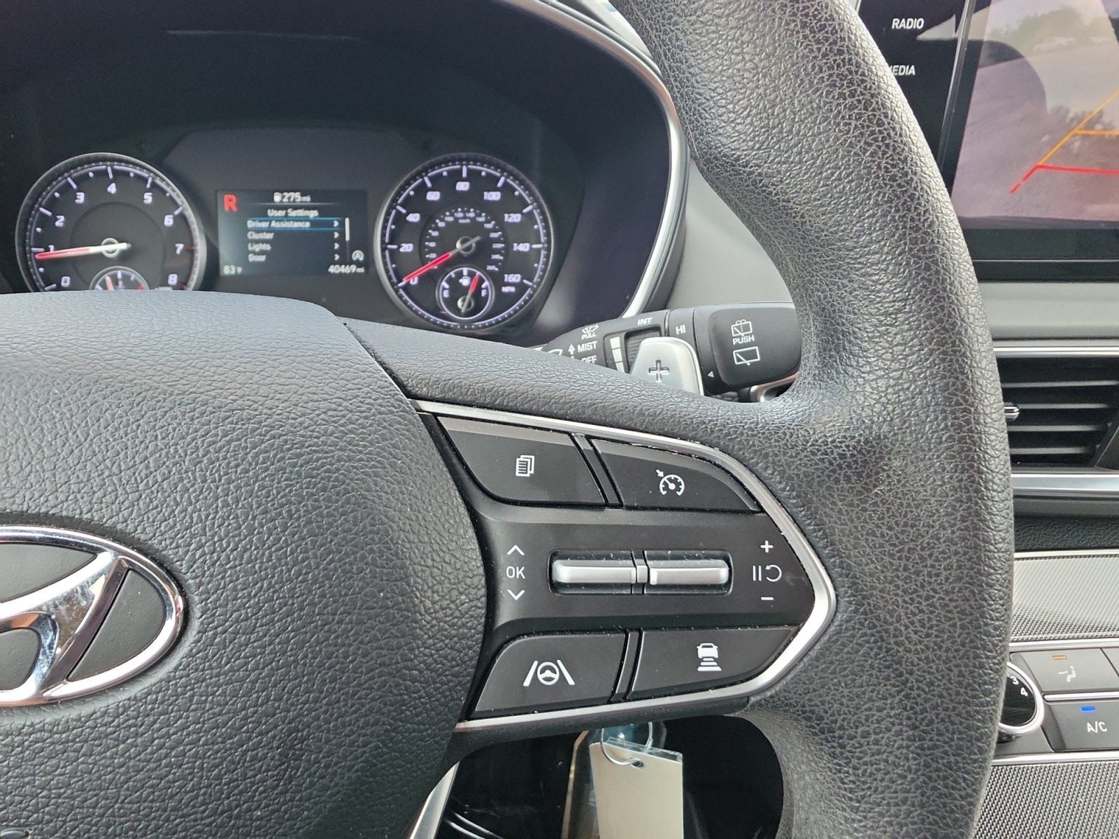 2023 Hyundai SANTA FE SE