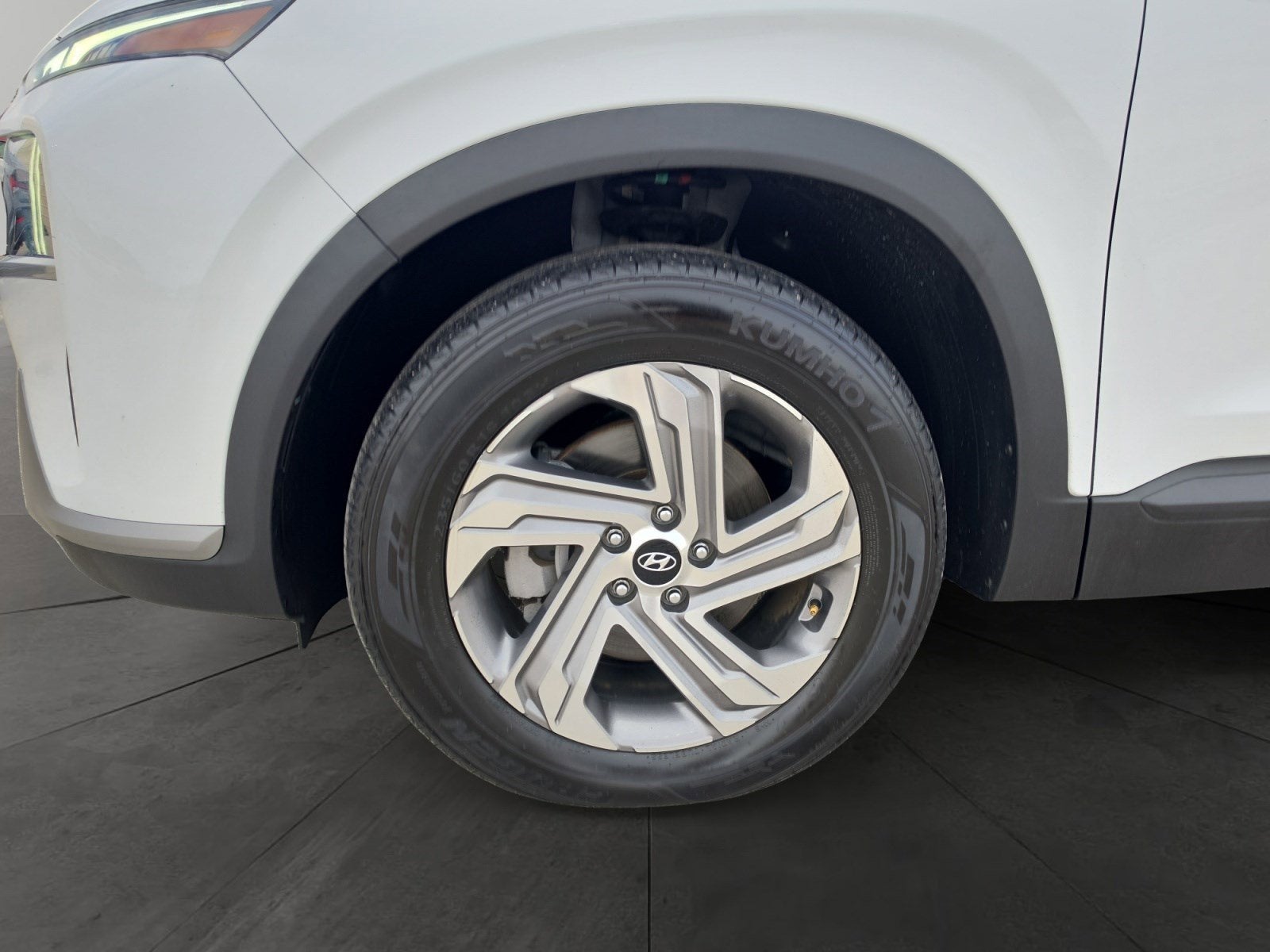 2023 Hyundai SANTA FE SE