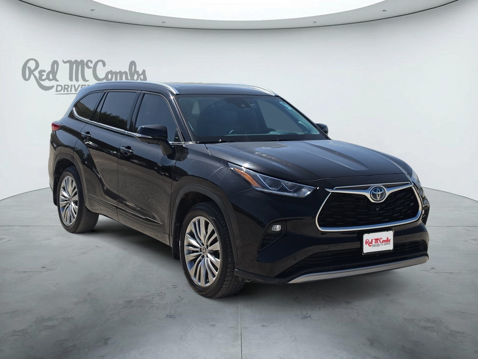 2023 Toyota Highlander Hybrid Platinum