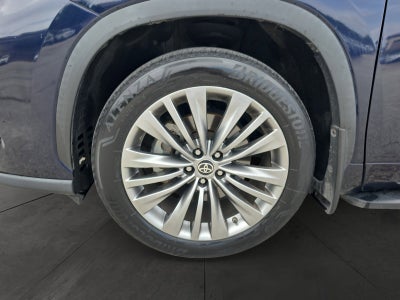 2020 Toyota Highlander Platinum