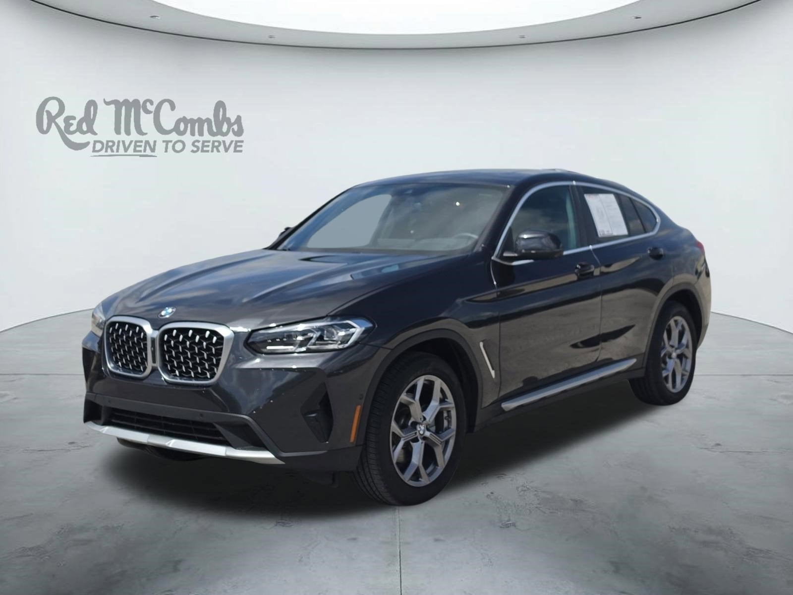2025 BMW X4 xDrive30i's photo