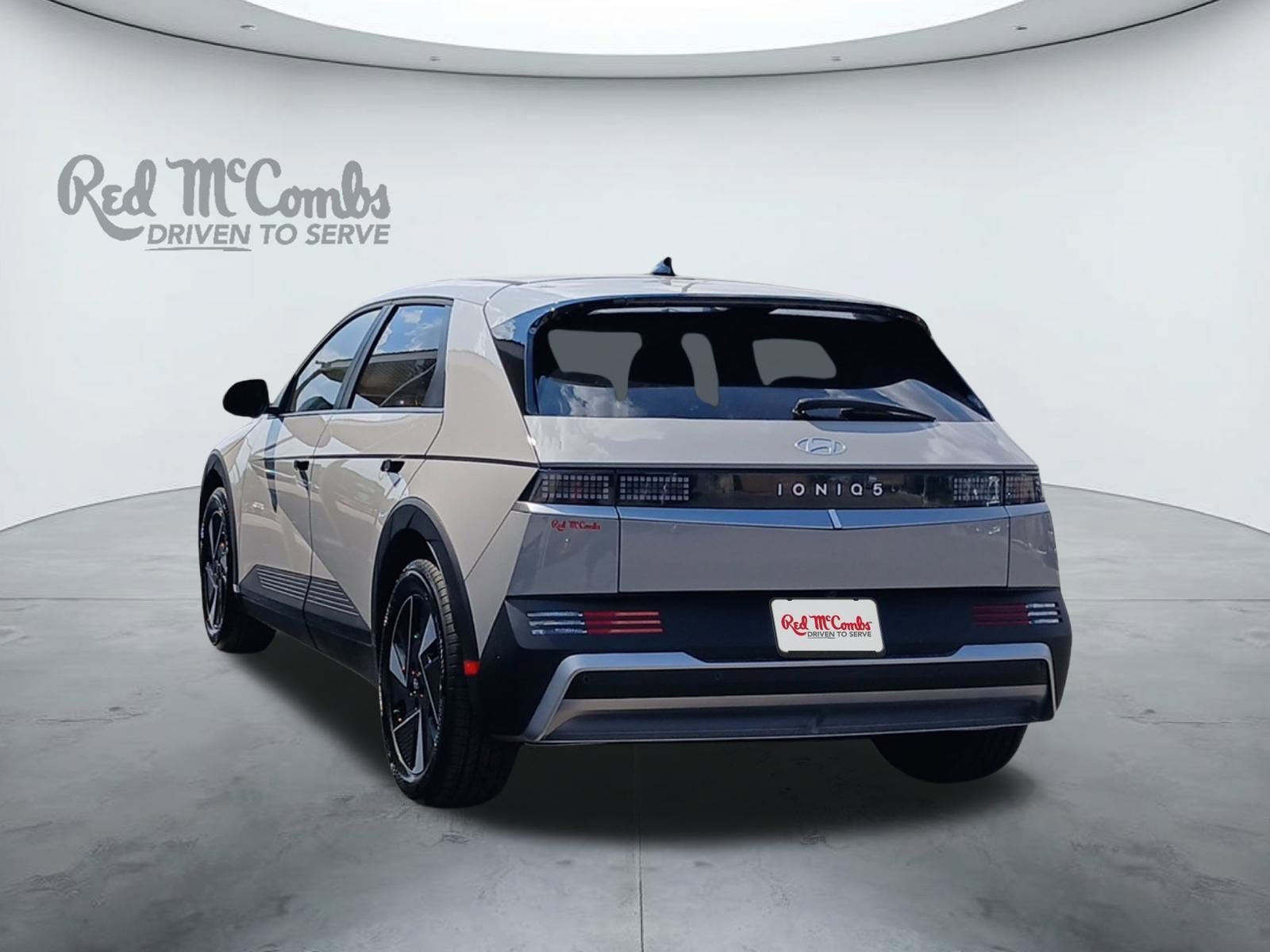 2025 Hyundai IONIQ 5 SE Standard Range