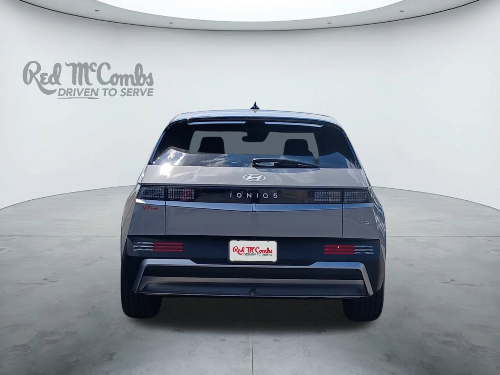 2025 Hyundai IONIQ 5 SE Standard Range