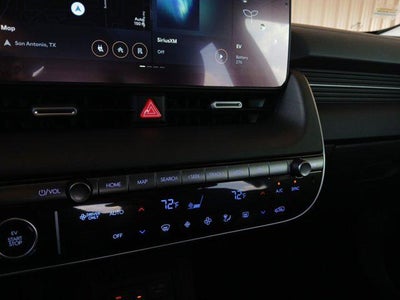 2025 Hyundai IONIQ 5 SE Standard Range