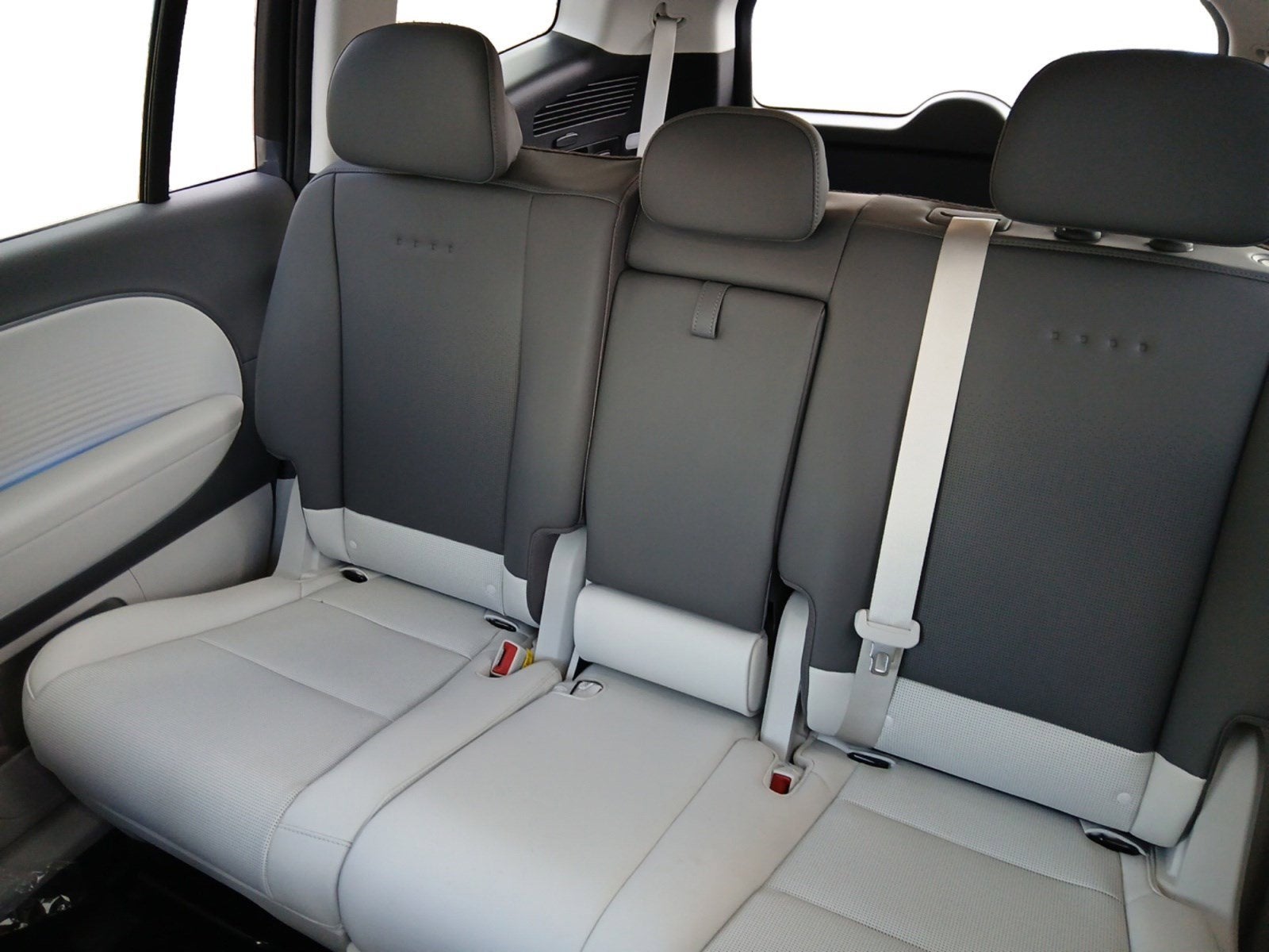 2026 Hyundai IONIQ 9 SEL