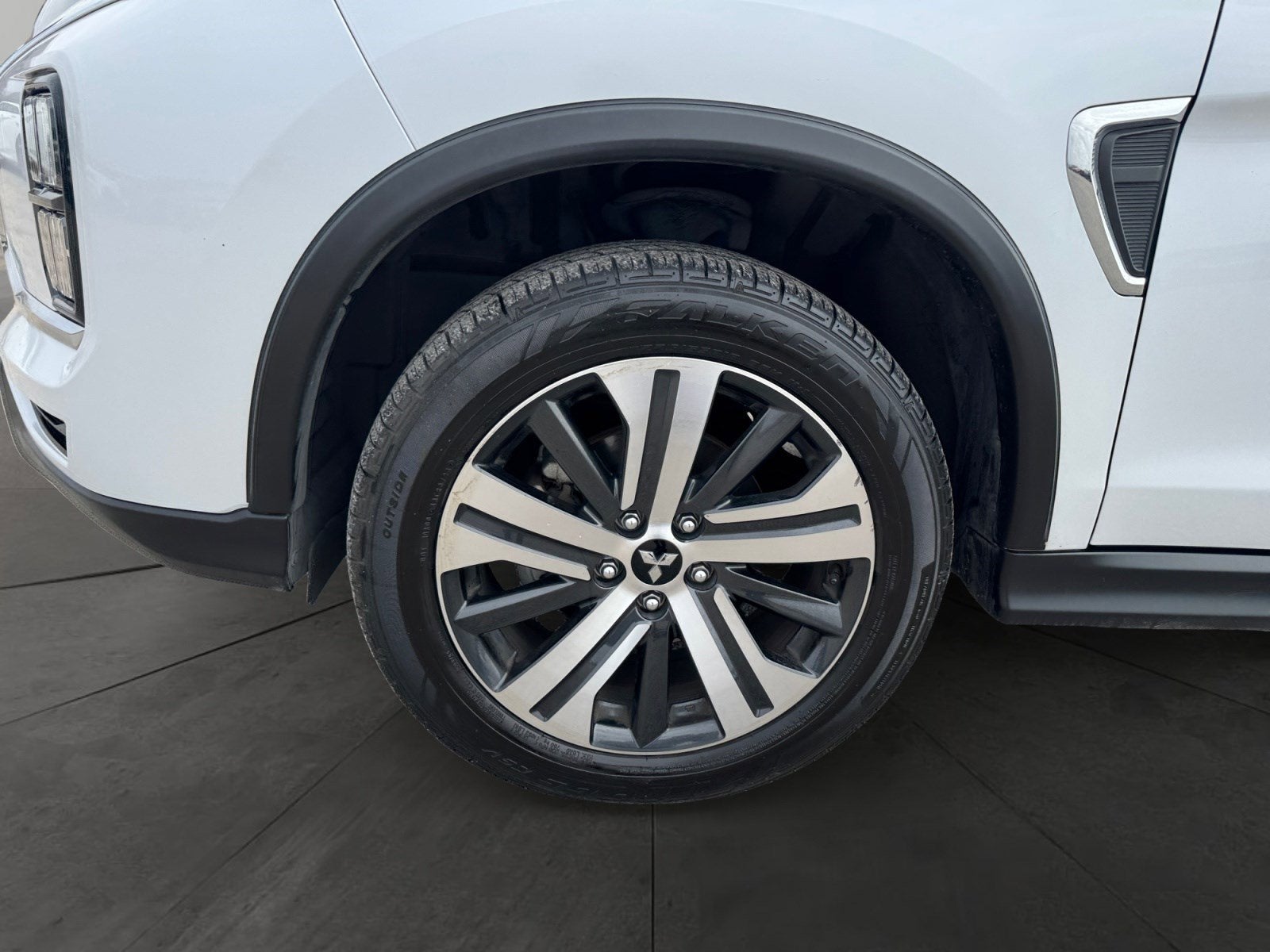 2023 Mitsubishi Outlander Sport ES